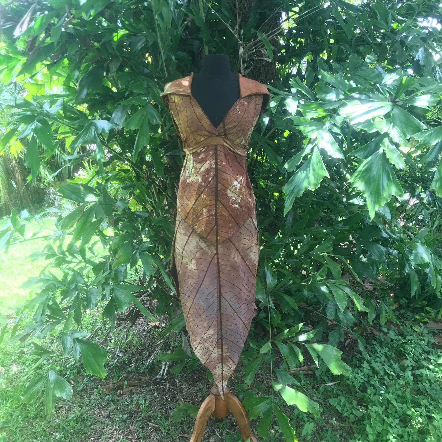 Tii Leaf Skirt