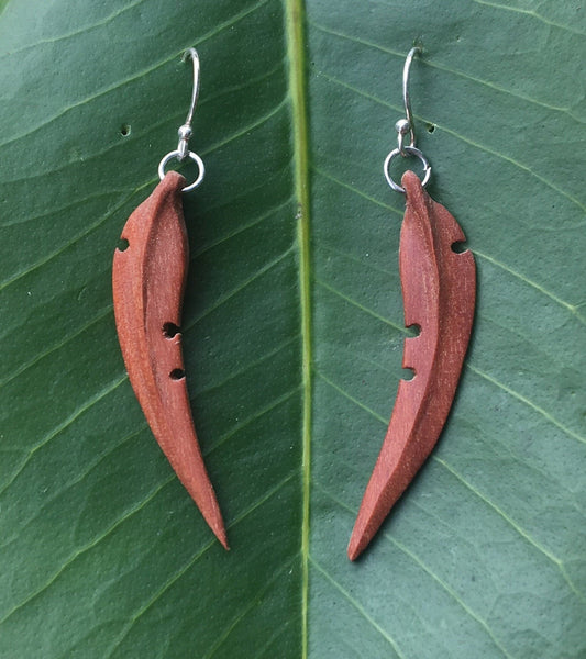 Small Gum Leaf Earrings - 3D Drop Earrings