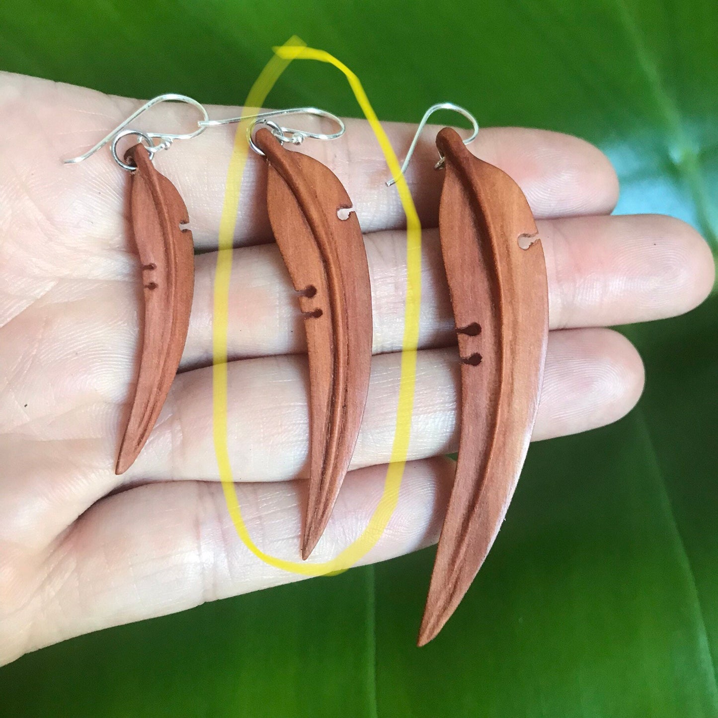Medium Gum Leaf Earrings - 3D Drop Earrings